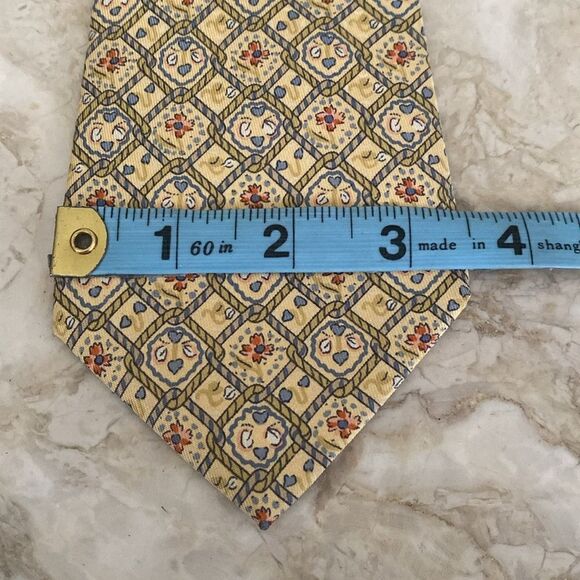 Authentic Hermes 100% Silk Tie - As New - Picture 8 of 8